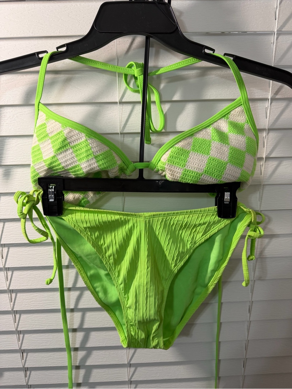Xhilaration Neon Green Crochet Check Triangle Bikini Set